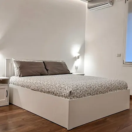 Lilia Charming Apartment